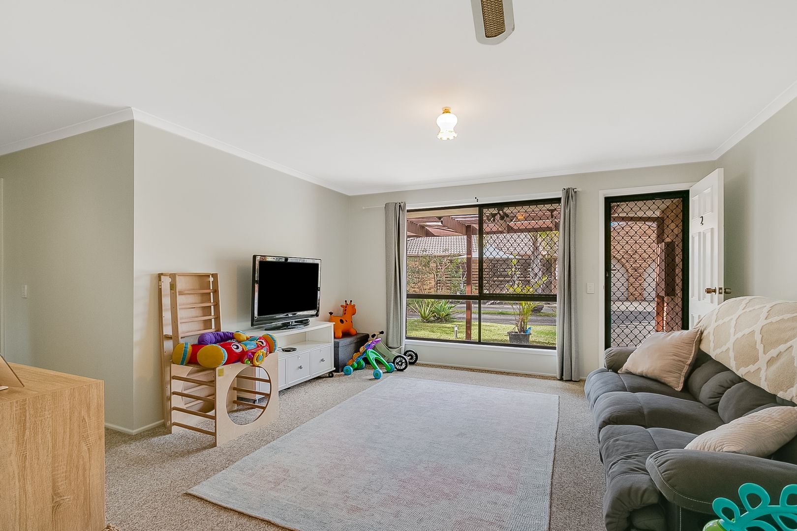 2/73 Covent Gardens Way, Banora Point NSW 2486, Image 1