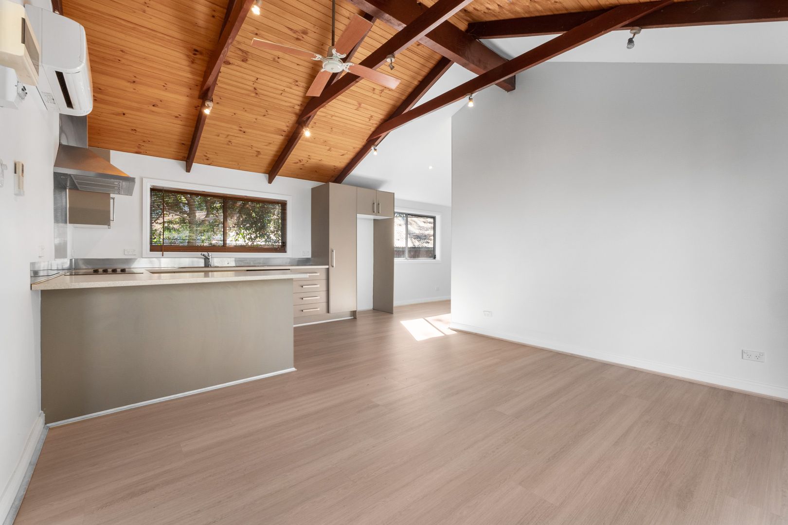 254 Yarramundi Lane, Agnes Banks NSW 2753 House For Rent 500 Domain