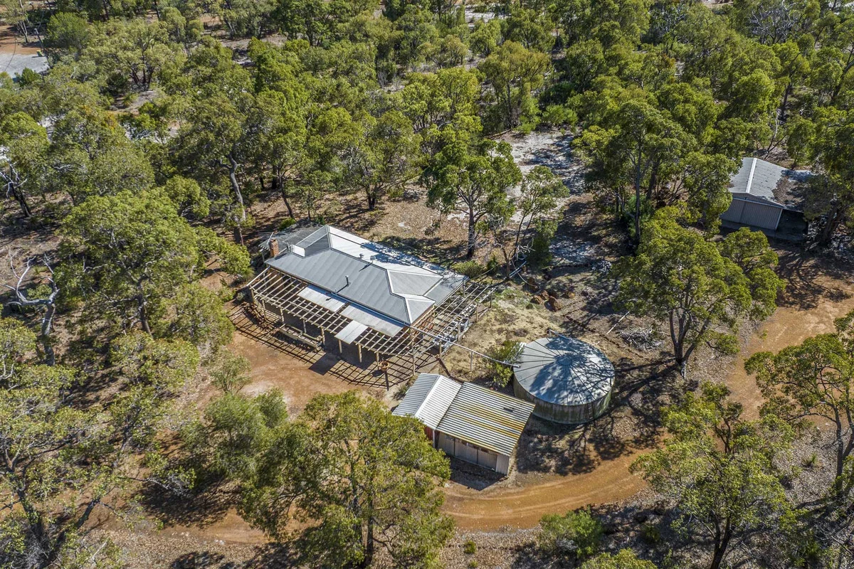 Primary image of 34 Warbler Court, Chittering WA 6084