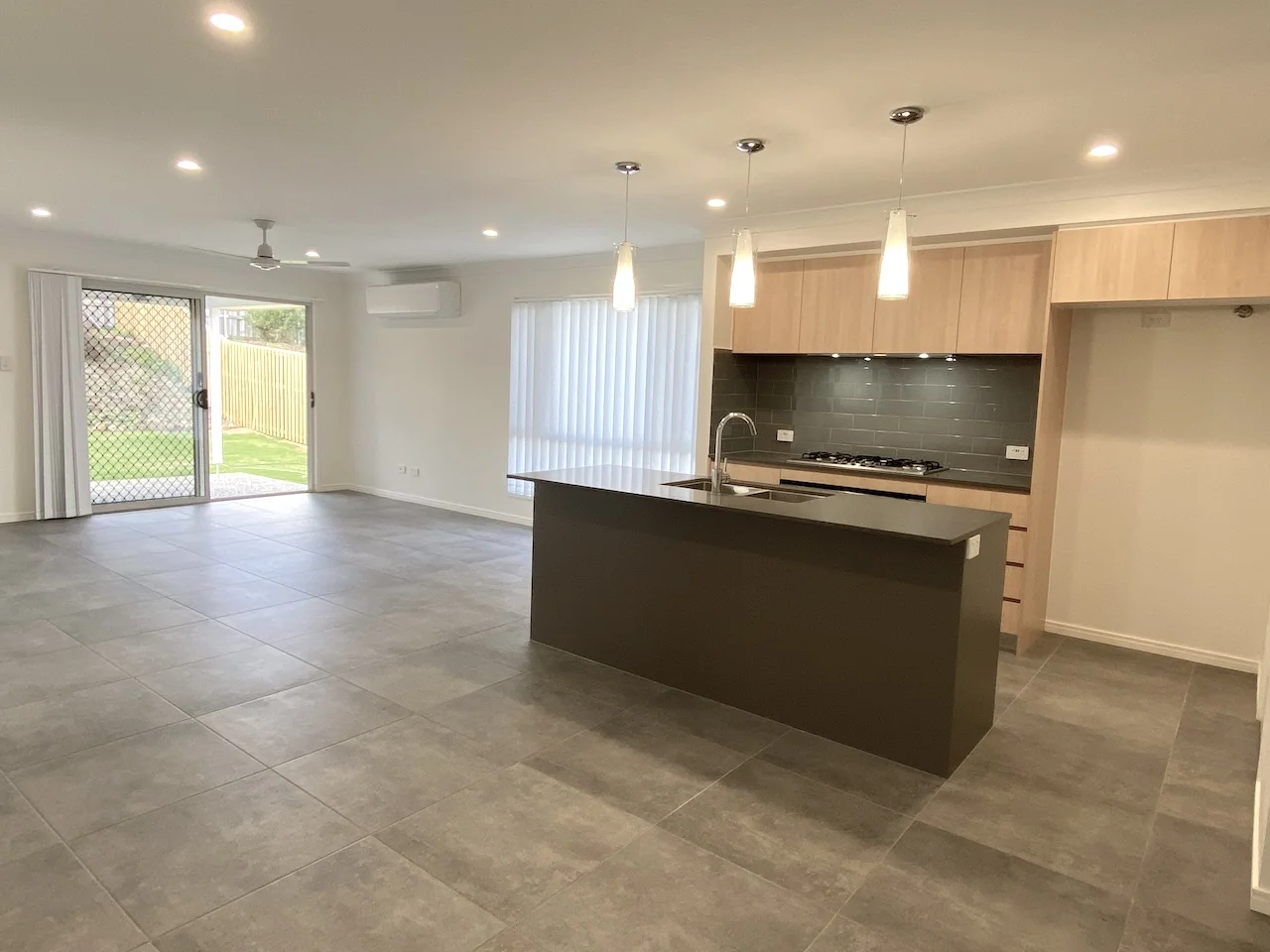 Additional image 4 of 54 Sutherland Street, Gleneagle QLD 4285