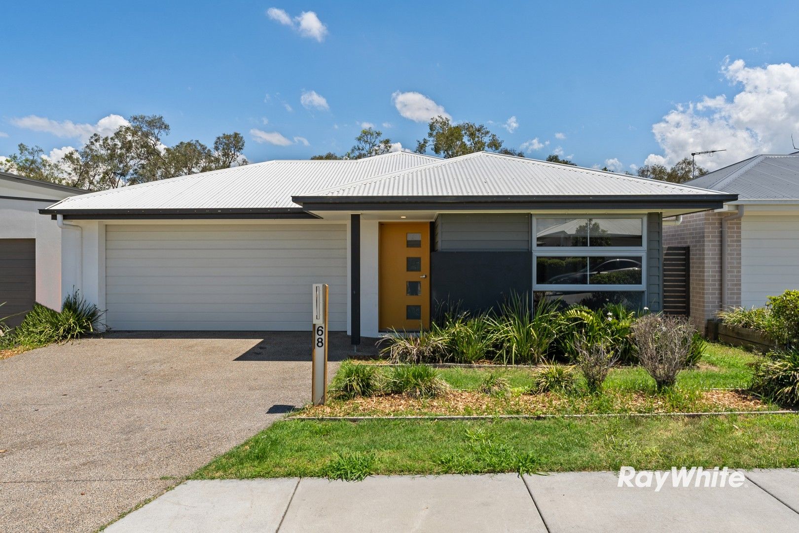 68 Chambers Ridge Boulevard, Park Ridge QLD 4125, Image 0