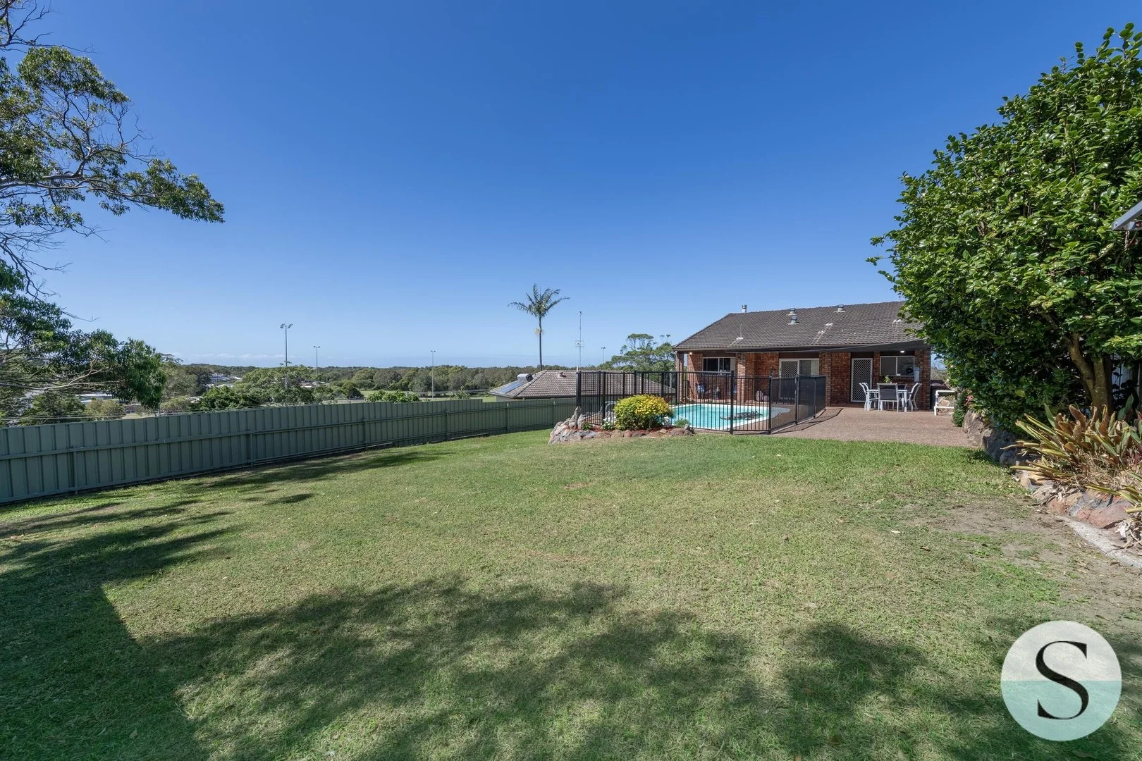 7 Master Street, Belmont North NSW 2280