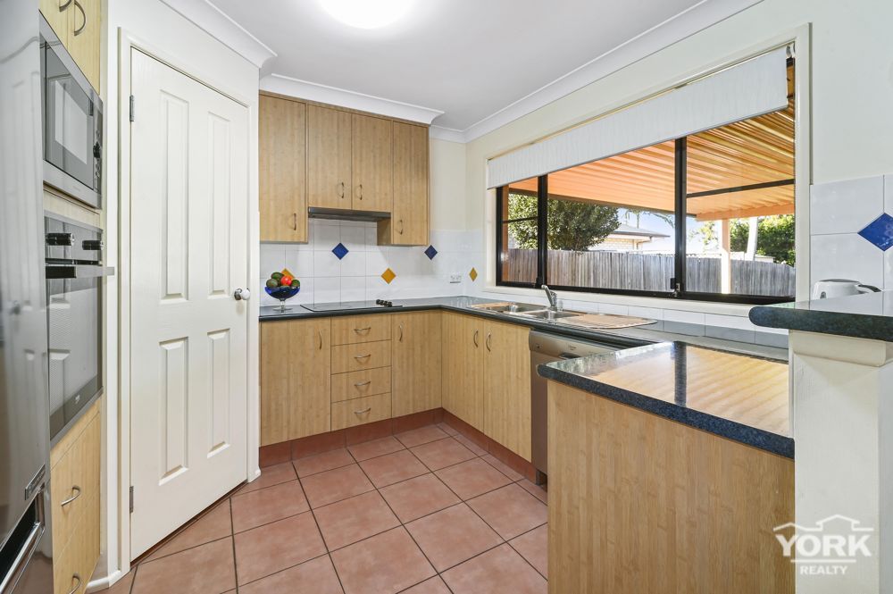 58 Barlow Street, Wilsonton QLD 4350, Image 2