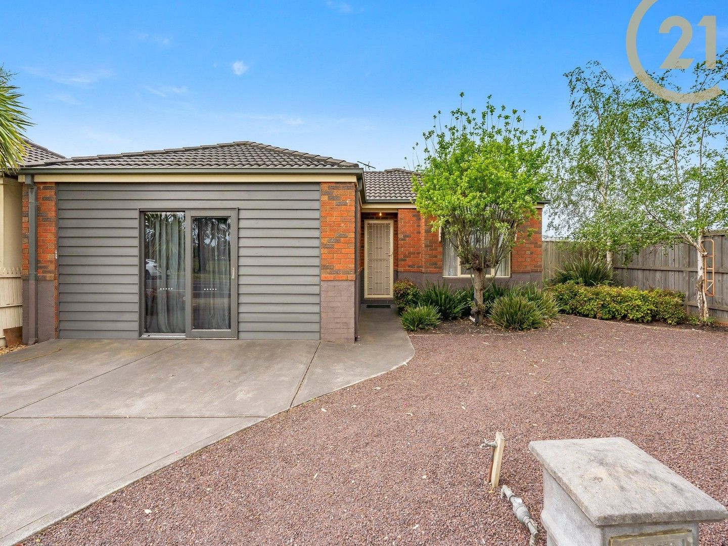 106 Ridgemont Drive, Berwick VIC 3806 House For Rent Domain