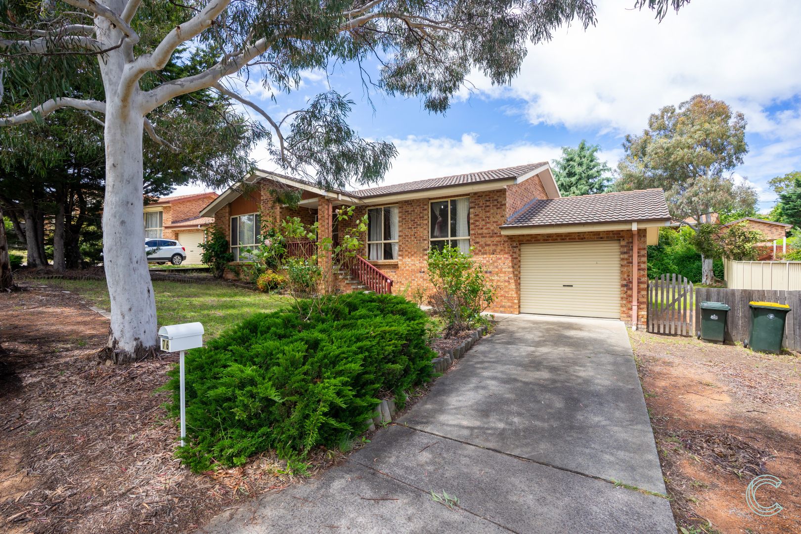 76 Outtrim Avenue, Calwell ACT 2905, Image 2