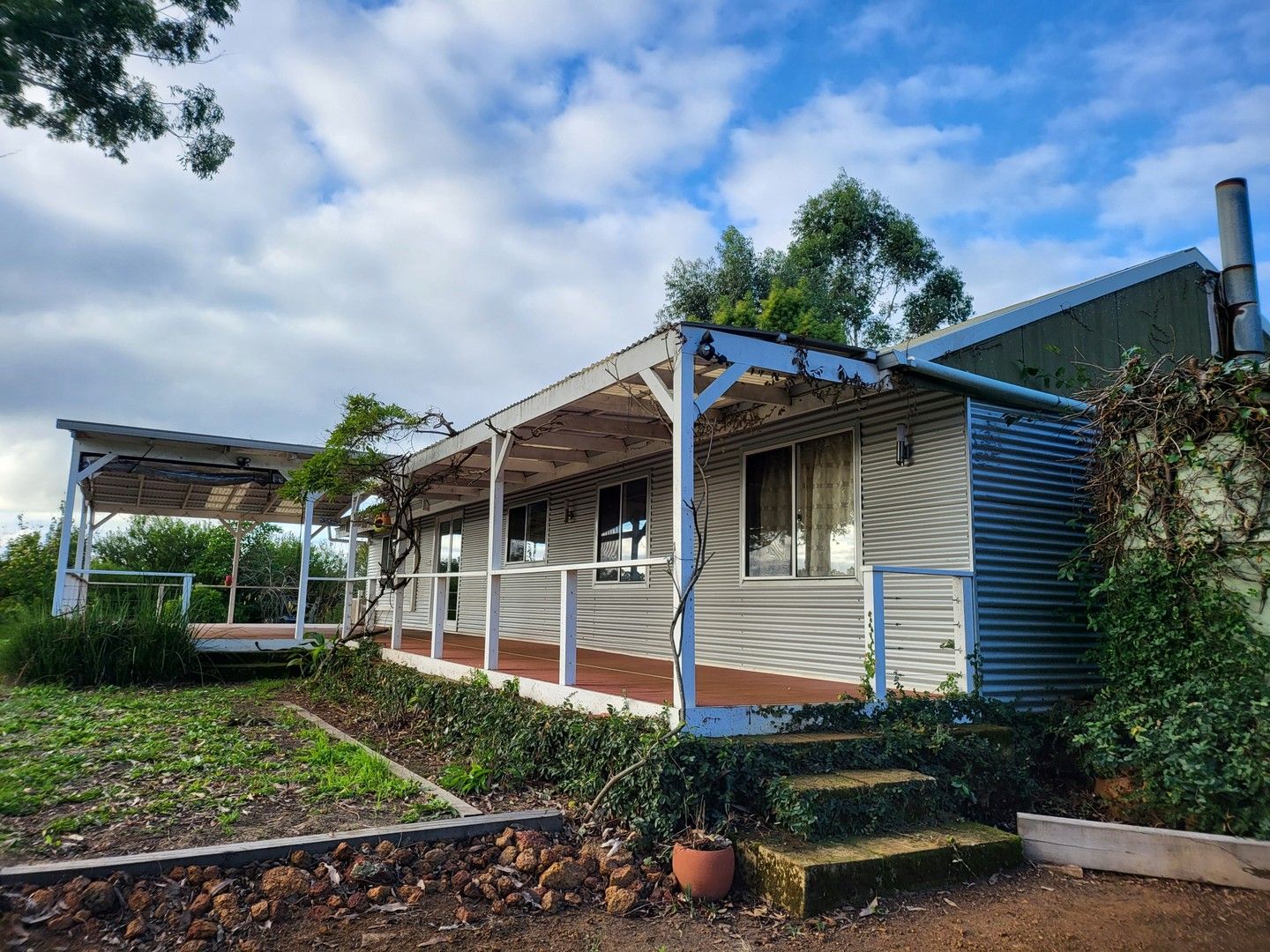 4 bedrooms House in  NANNUP WA, 6275