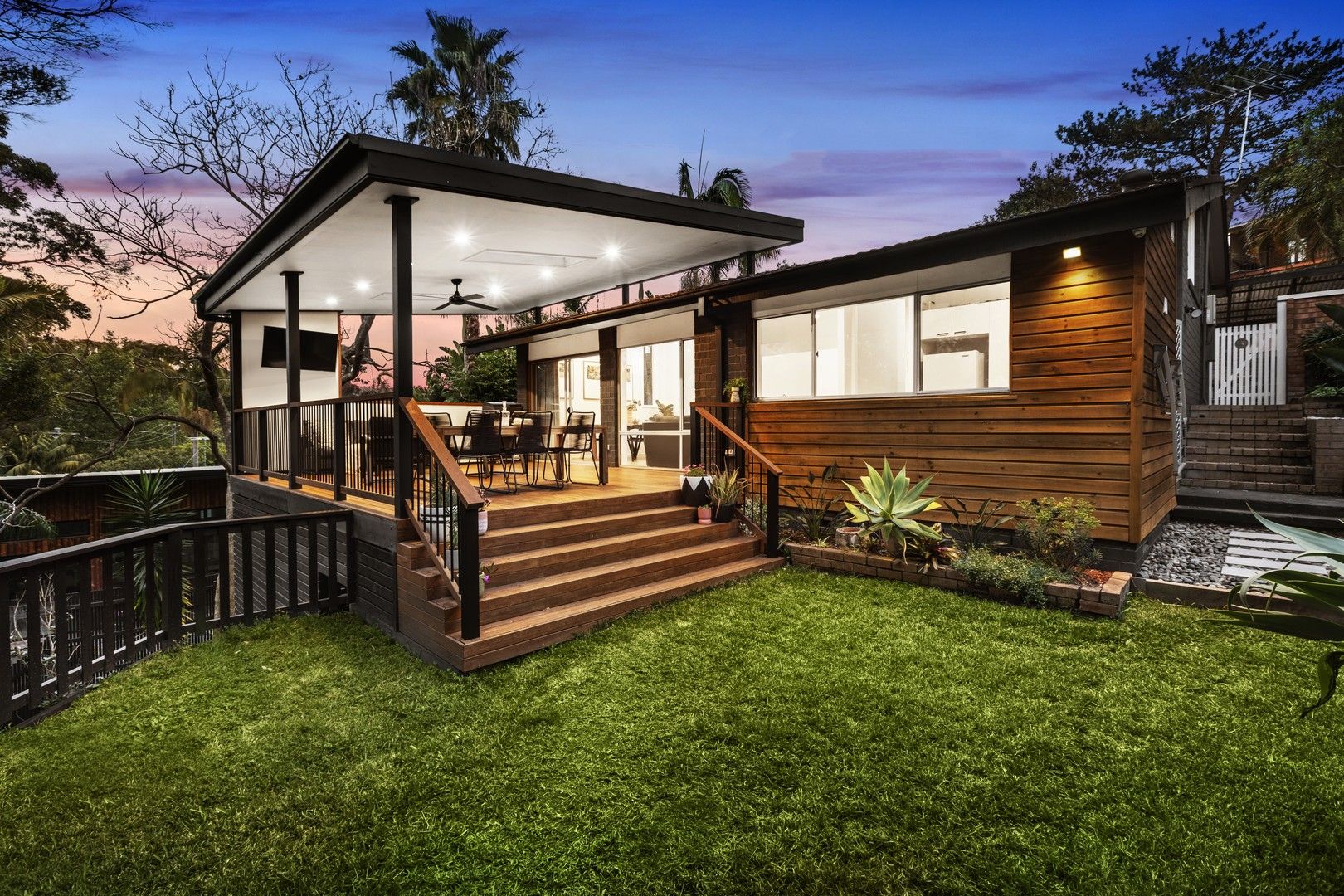 3 bedrooms House in 6 Little Willandra Road CROMER NSW, 2099