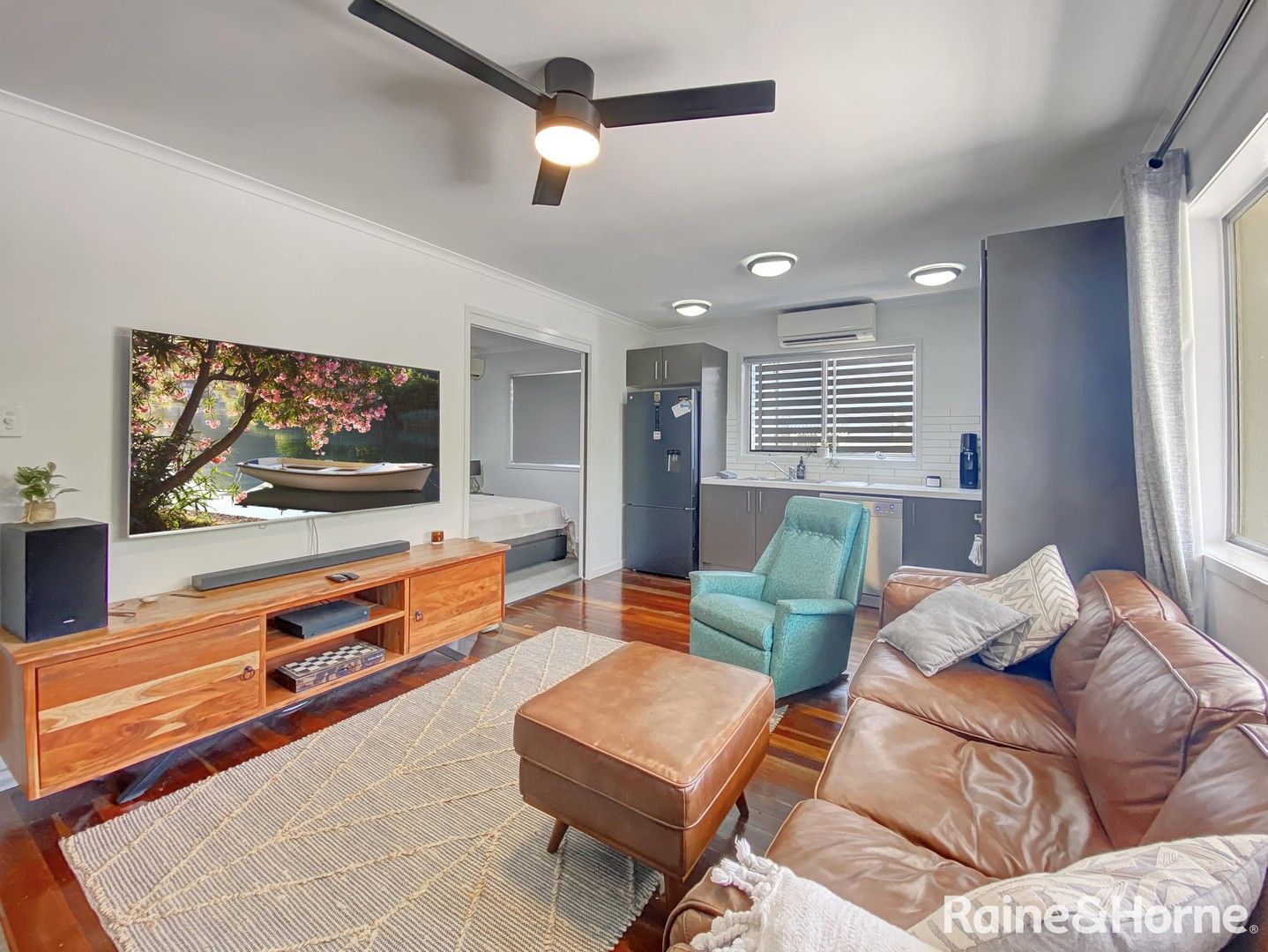 2 bedrooms Apartment / Unit / Flat in 1/66 Bute Street SHERWOOD QLD, 4075