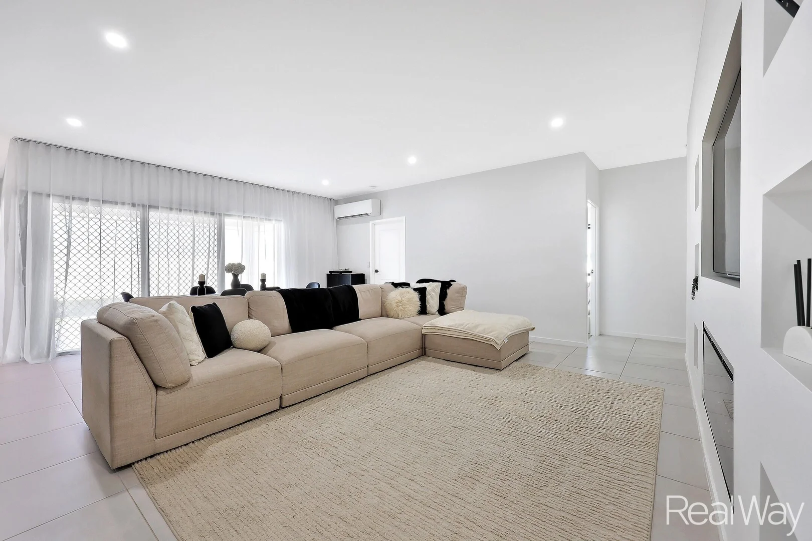 Additional image 11 of 1 Stapelton Avenue, Innes Park QLD 4670