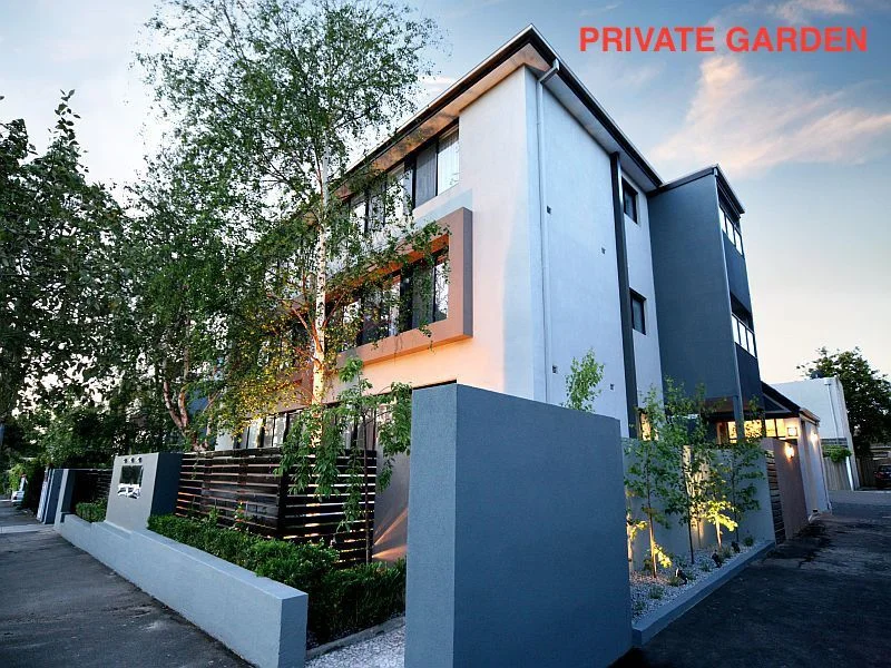 2/15 Wrexham Road, Windsor VIC 3181