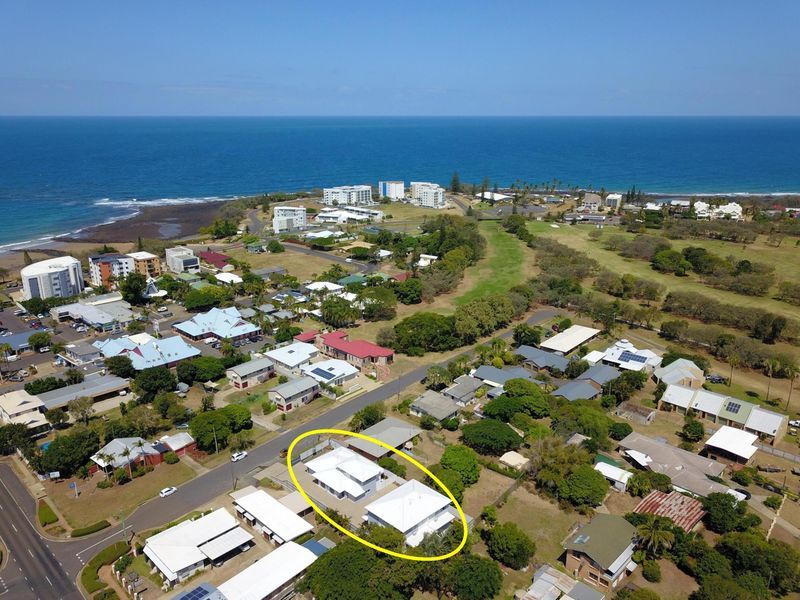 2/11 Holland Street..., Bargara QLD 4670, Image 2