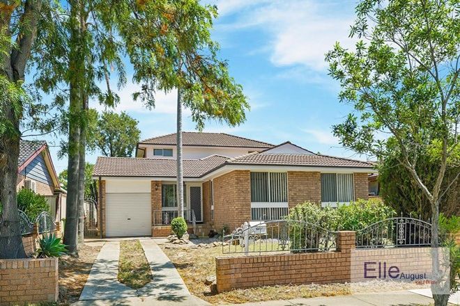 Picture of 39 Hawthorn St, ST JOHNS PARK NSW 2176