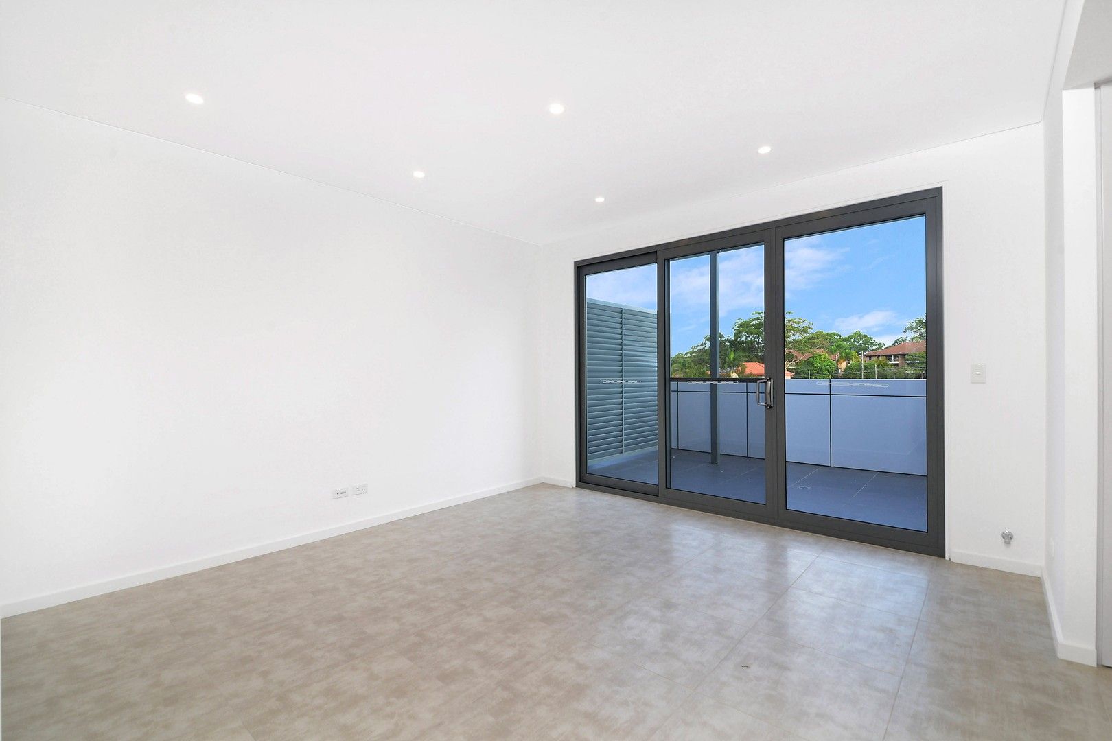 1 bedrooms Apartment / Unit / Flat in 83/42-50 Cliff Road EPPING NSW, 2121