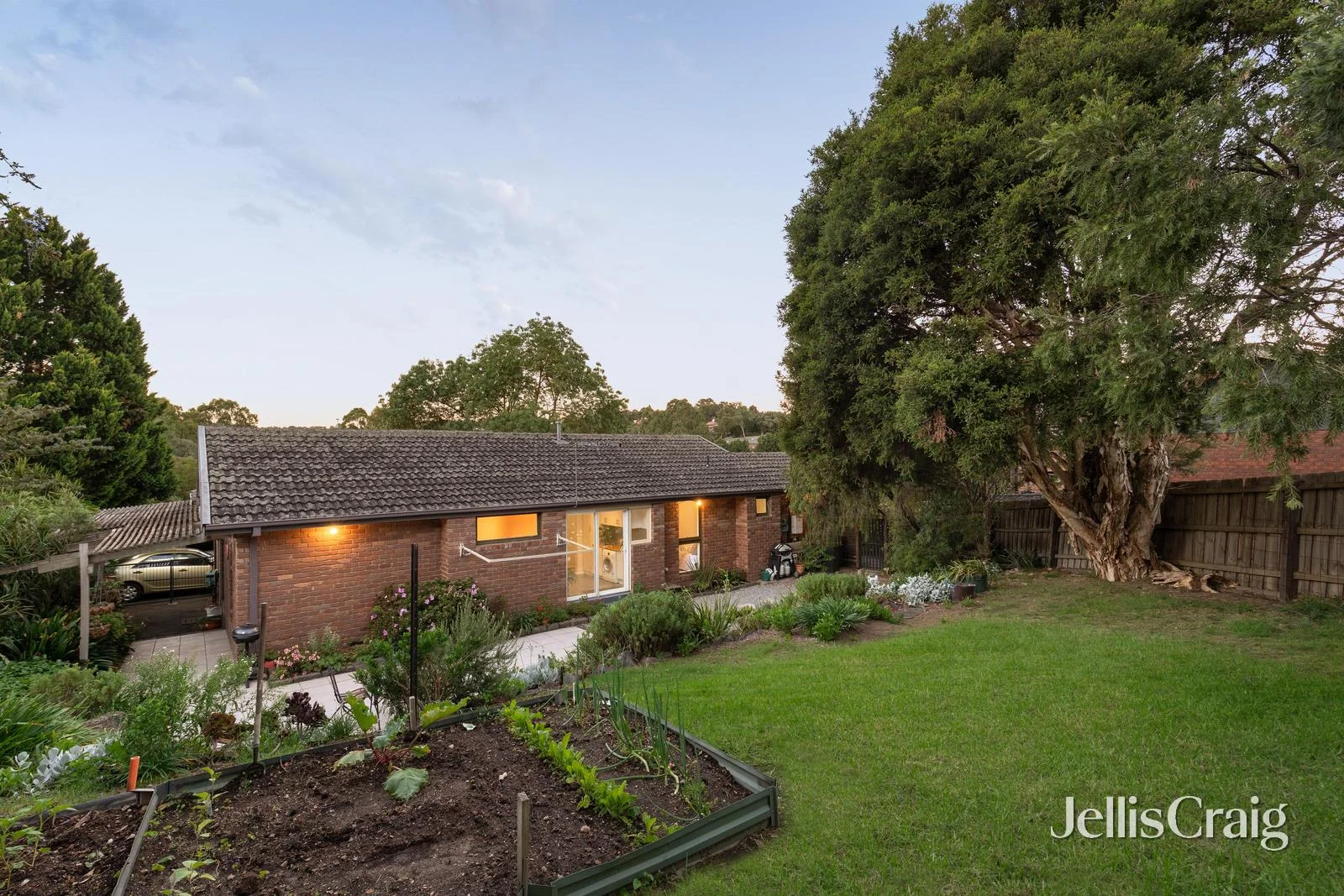 Additional image 11 of 7 Ripon Close, Diamond Creek VIC 3089
