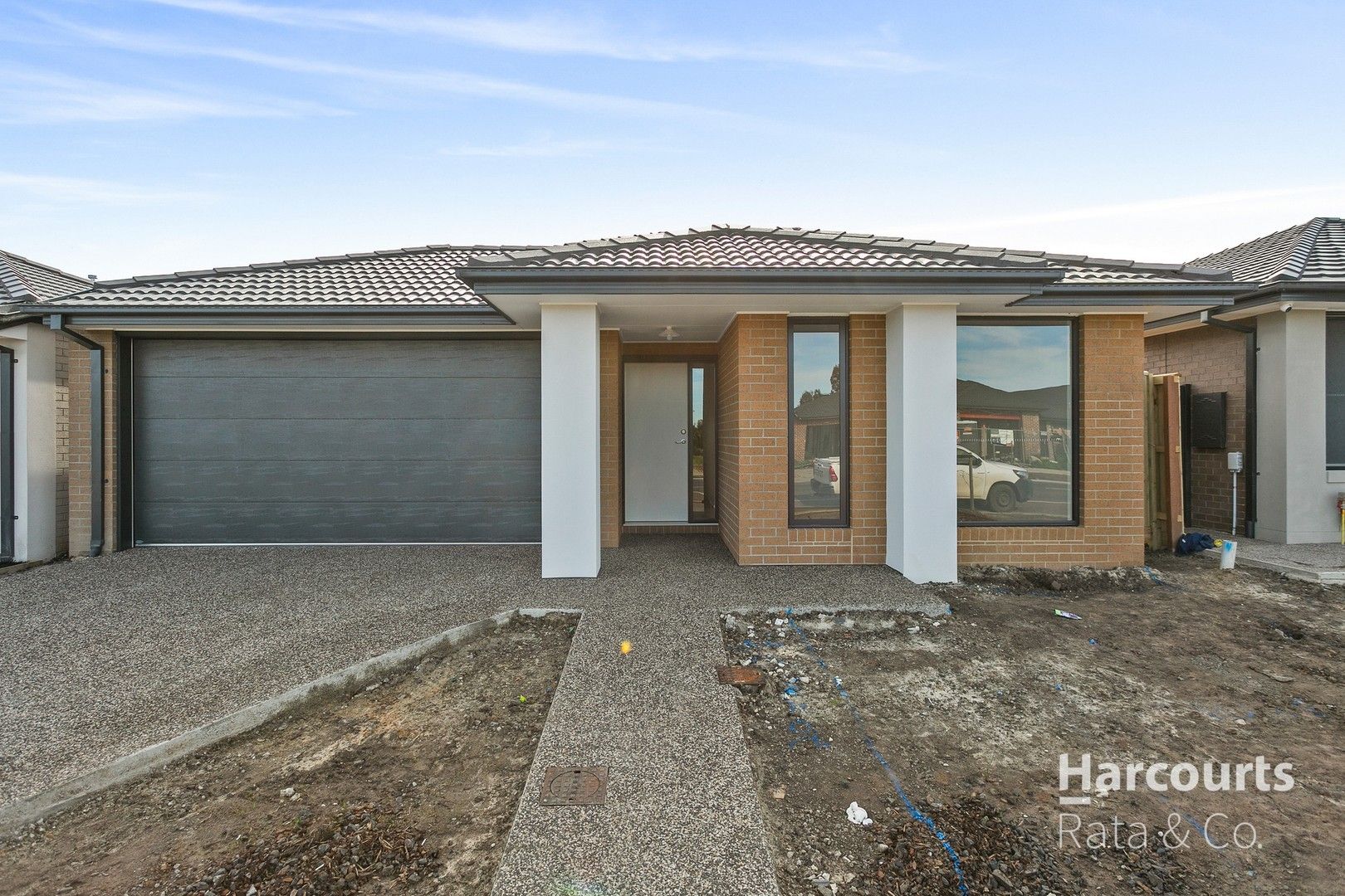 4 bedrooms House in 445 Mandalay Circuit BEVERIDGE VIC, 3753
