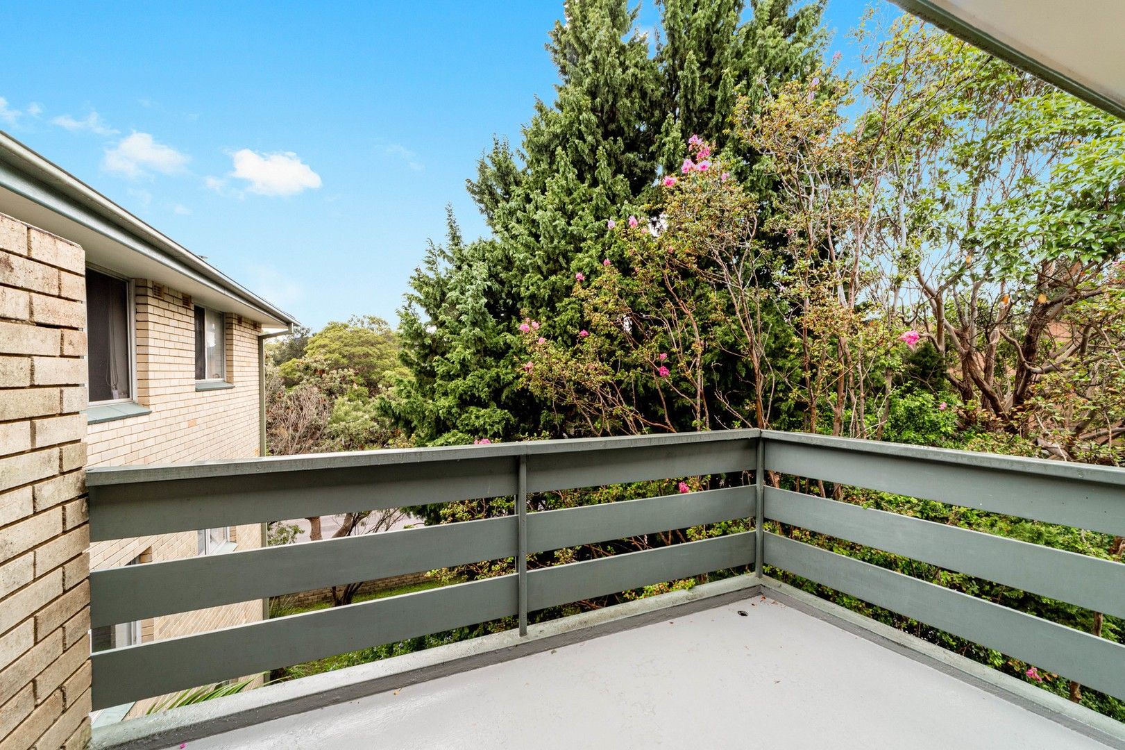2 bedrooms Apartment / Unit / Flat in 11/16-18 Dee Why Parade DEE WHY NSW, 2099
