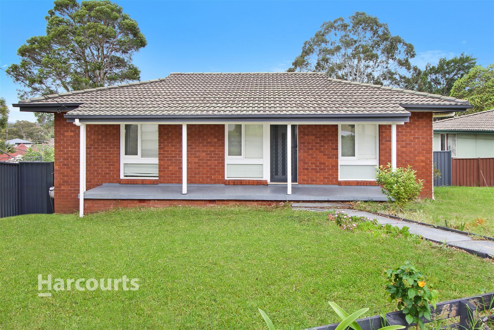 136 Wyndarra Way, Koonawarra NSW 2530, Image 0