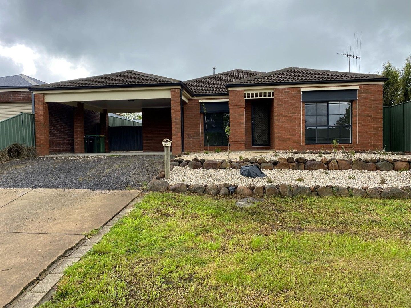 3 bedrooms House in 28 Warren Street KYNETON VIC, 3444