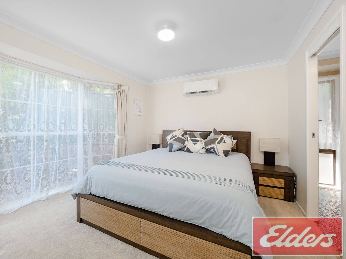 17 Hawkins Avenue, Luddenham NSW 2745, Image 2