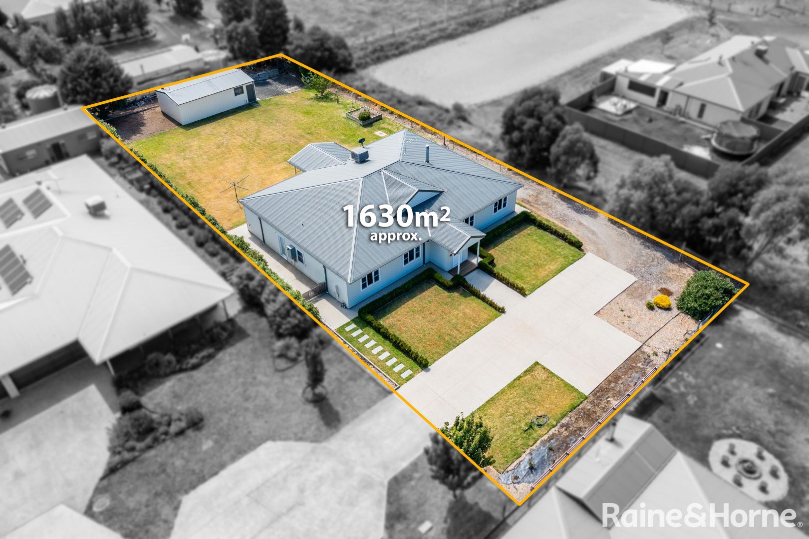 33 Rangeview Drive, Riddells Creek VIC 3431, Image 1