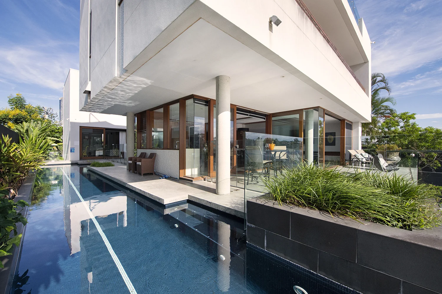 11 Southern Cross Drive, Surfers Paradise QLD 4217