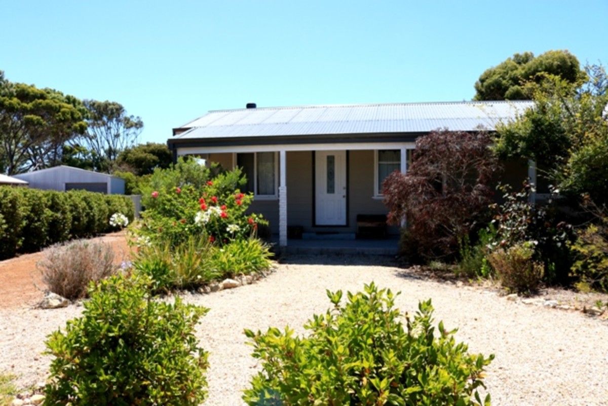 3 Kybra Close, Bremer Bay WA 6338, Image 0