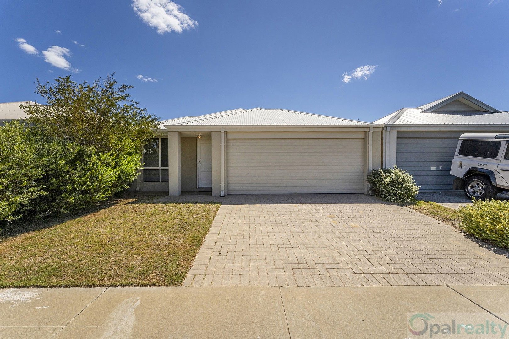 3 bedrooms House in 15 Ettrick Way GOLDEN BAY WA, 6174
