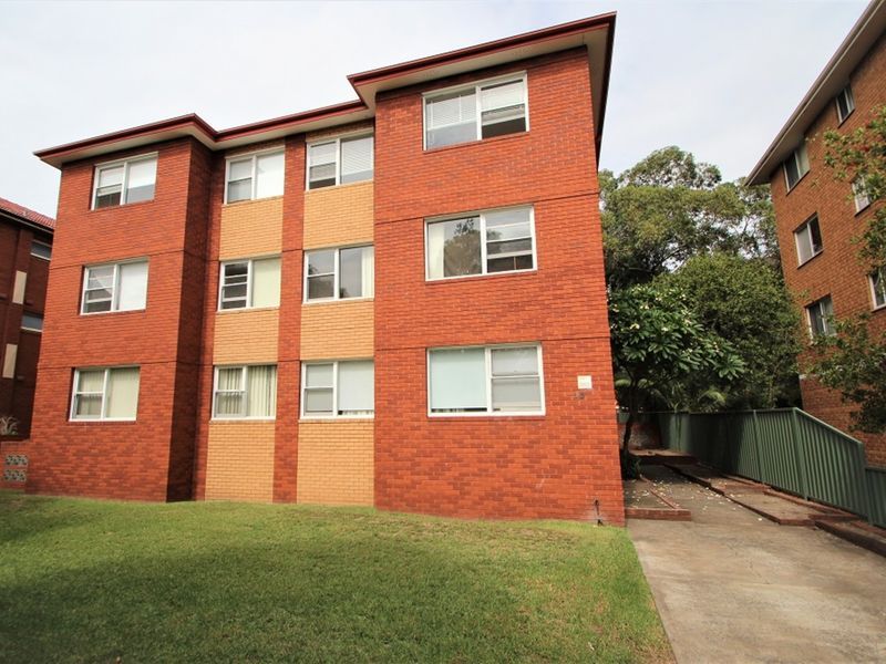 2 bedrooms Apartment / Unit / Flat in 3/33 Green Street KOGARAH NSW, 2217
