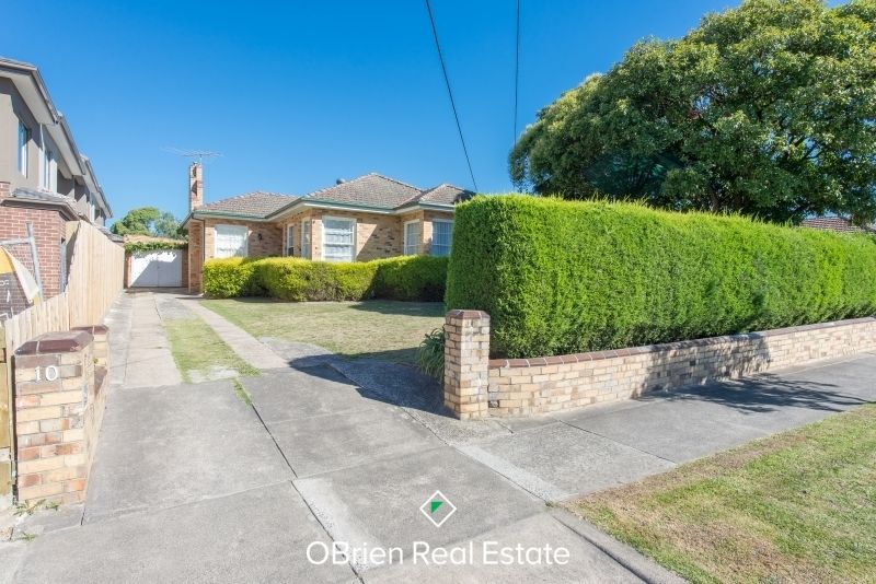 10 Aratula Street, Dandenong VIC 3175, Image 1