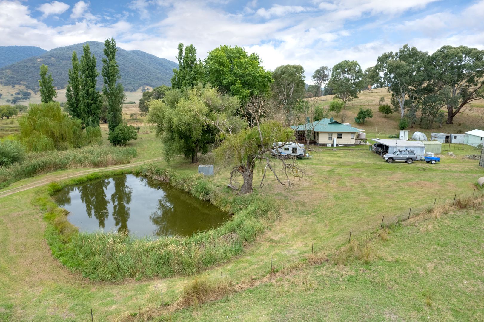 25 Tallangatta Creek Road, Tallangatta Valley VIC 3701, Image 1