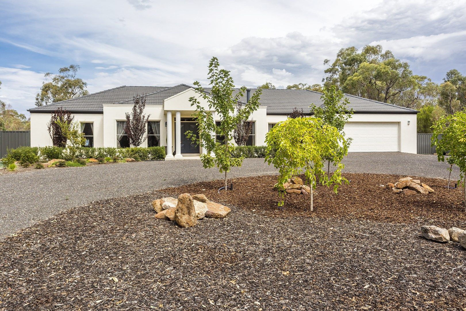 14 Floreate Drive, Junortoun VIC 3551, Image 0