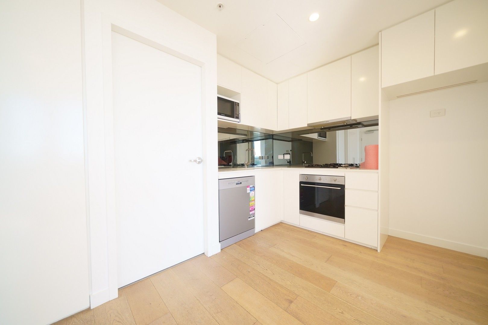 1 bedrooms Apartment / Unit / Flat in C501/28 Cambridge Street EPPING NSW, 2121