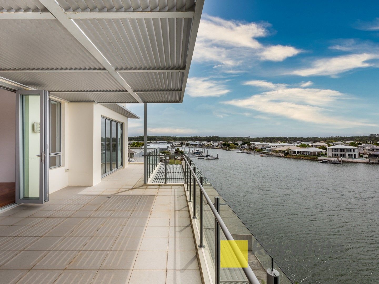 4 bedrooms House in 441/3 Pendraat Parade HOPE ISLAND QLD, 4212