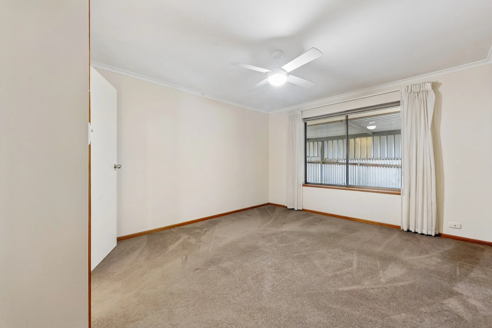 22 Caroline Street, Murray Bridge SA 5253 - House For Rent | Domain
