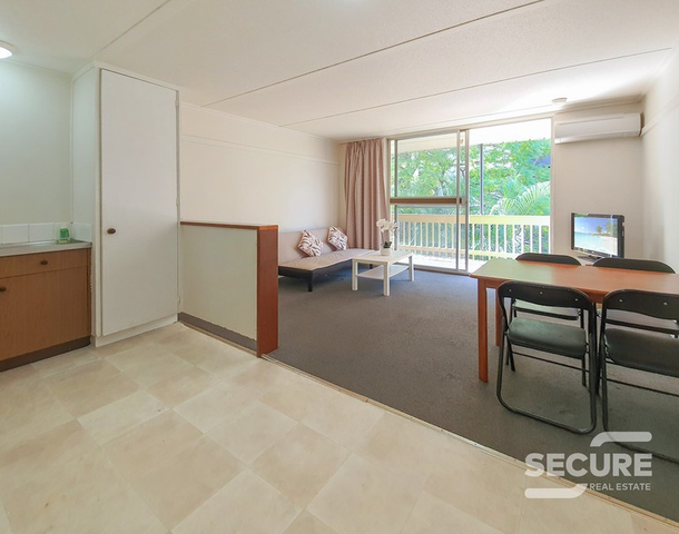 17/125 Clarence Road, Indooroopilly QLD 4068