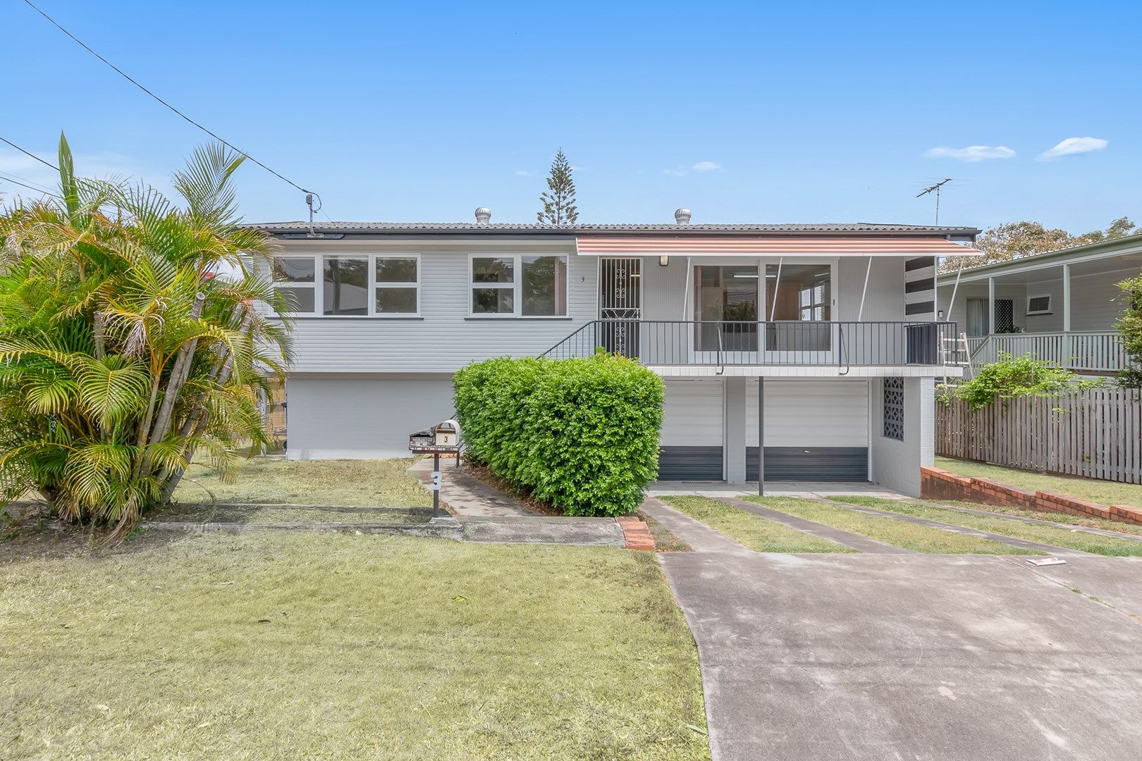 3 bedrooms House in 3 Koree Street CARINA QLD, 4152