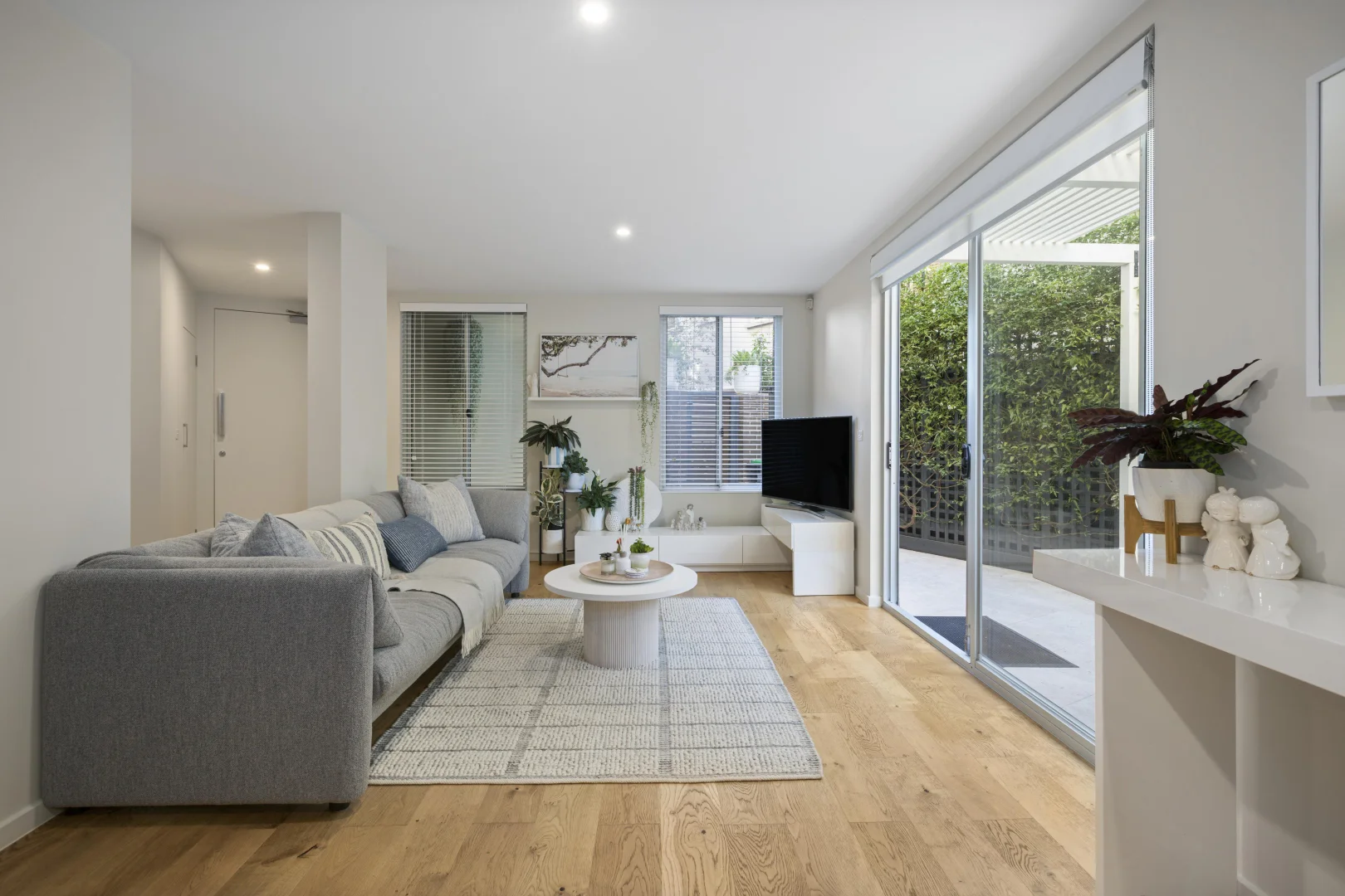 Additional image 4 of 2/402 Barkly Street, Elwood VIC 3184