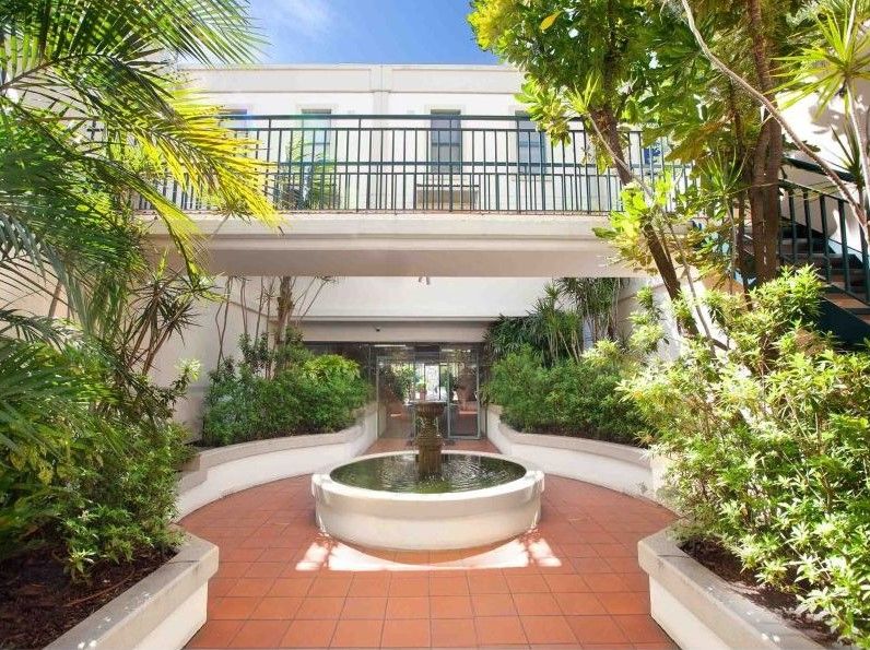 2 bedrooms Apartment / Unit / Flat in 35/682 Nicholson Street FITZROY NORTH VIC, 3068