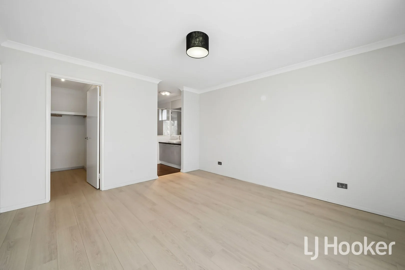 Additional image 10 of 27 Vivaldi Street, Hammond Park WA 6164