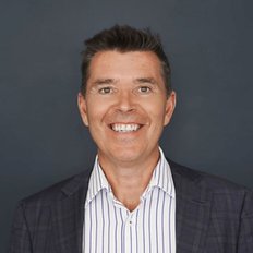 Adam Vernon, Sales representative
