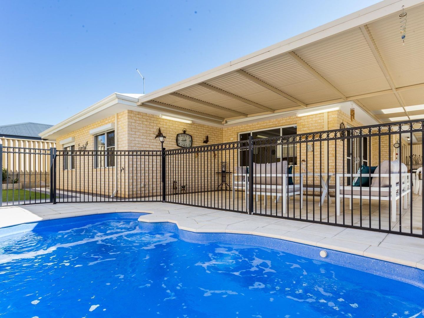 21 Triumph Approach, Aubin Grove WA 6164, Image 2