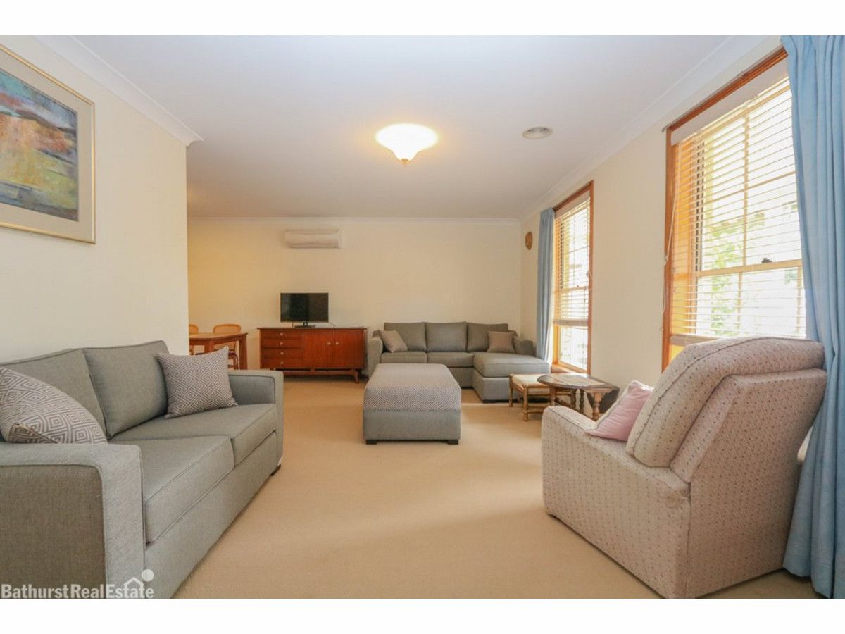 20 Georgia Place, Llanarth NSW 2795, Image 1