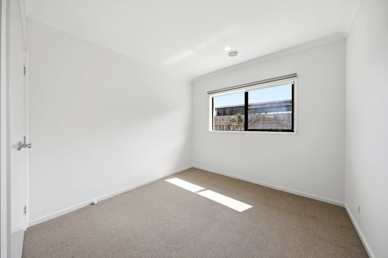 Additional image 11 of 9 Shawshank Avenue, Clyde VIC 3978