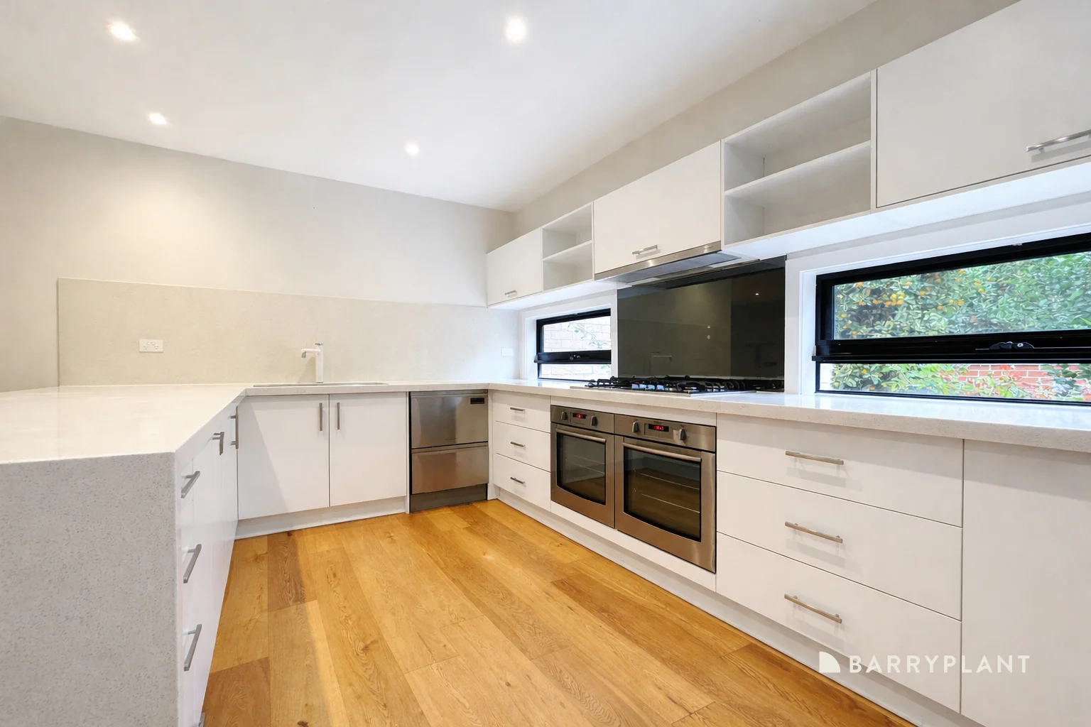 Additional image 2 of 17 Valleyview Grove, Drouin VIC 3818