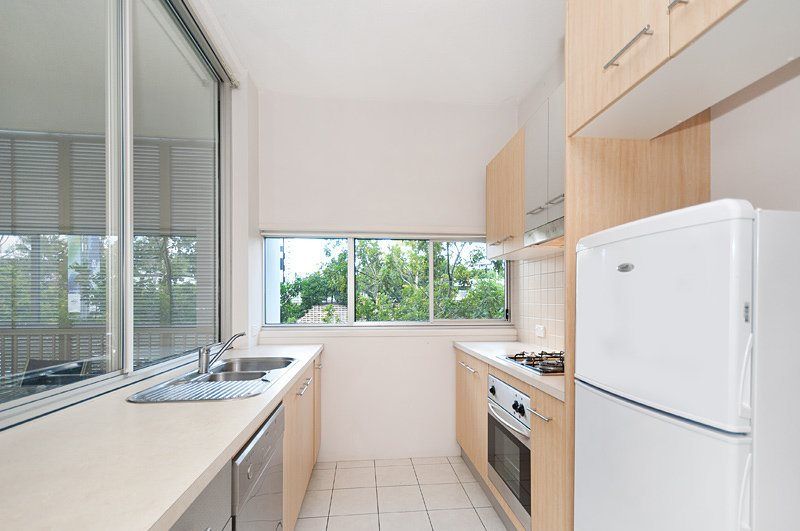 2 bedrooms Apartment / Unit / Flat in 15 Tribune Street SOUTH BANK QLD, 4101