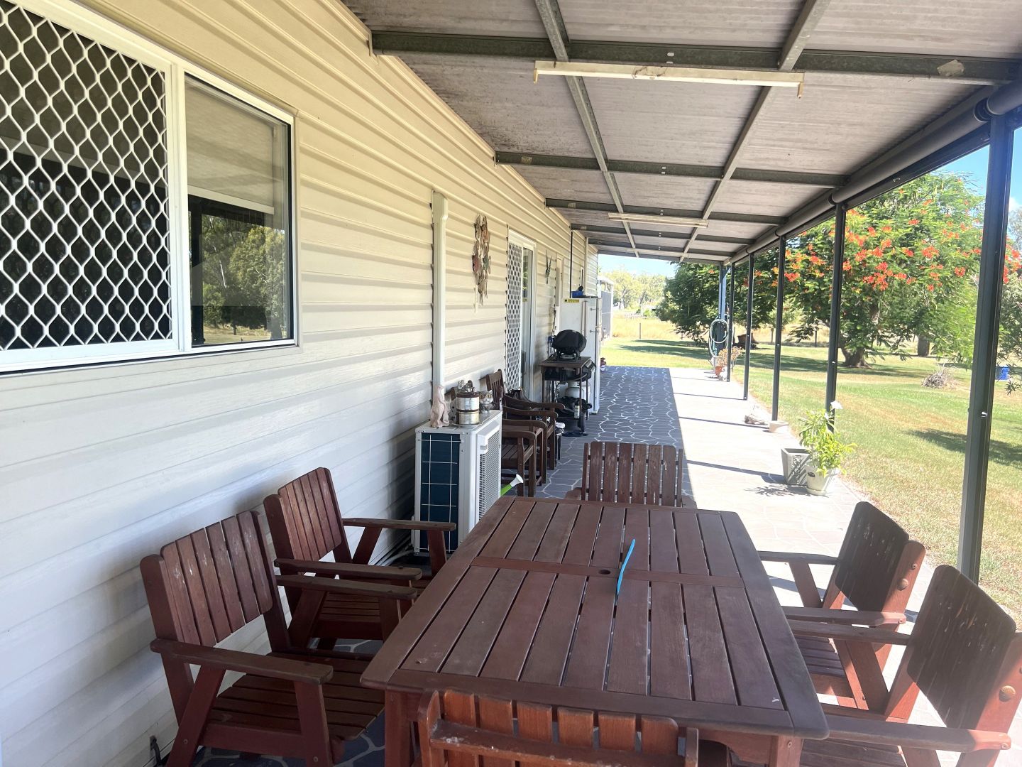 83-89 Queen Street, Gayndah QLD 4625, Image 2