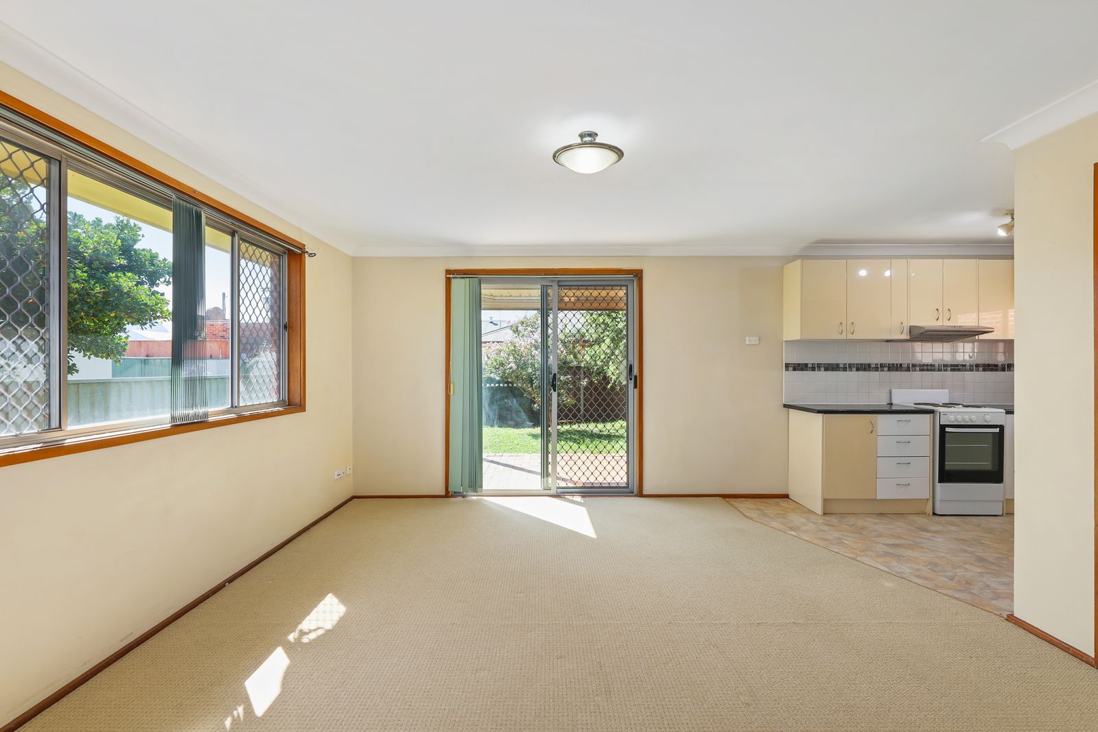 2/18 Hercules Street, Tamworth NSW 2340, Image 1