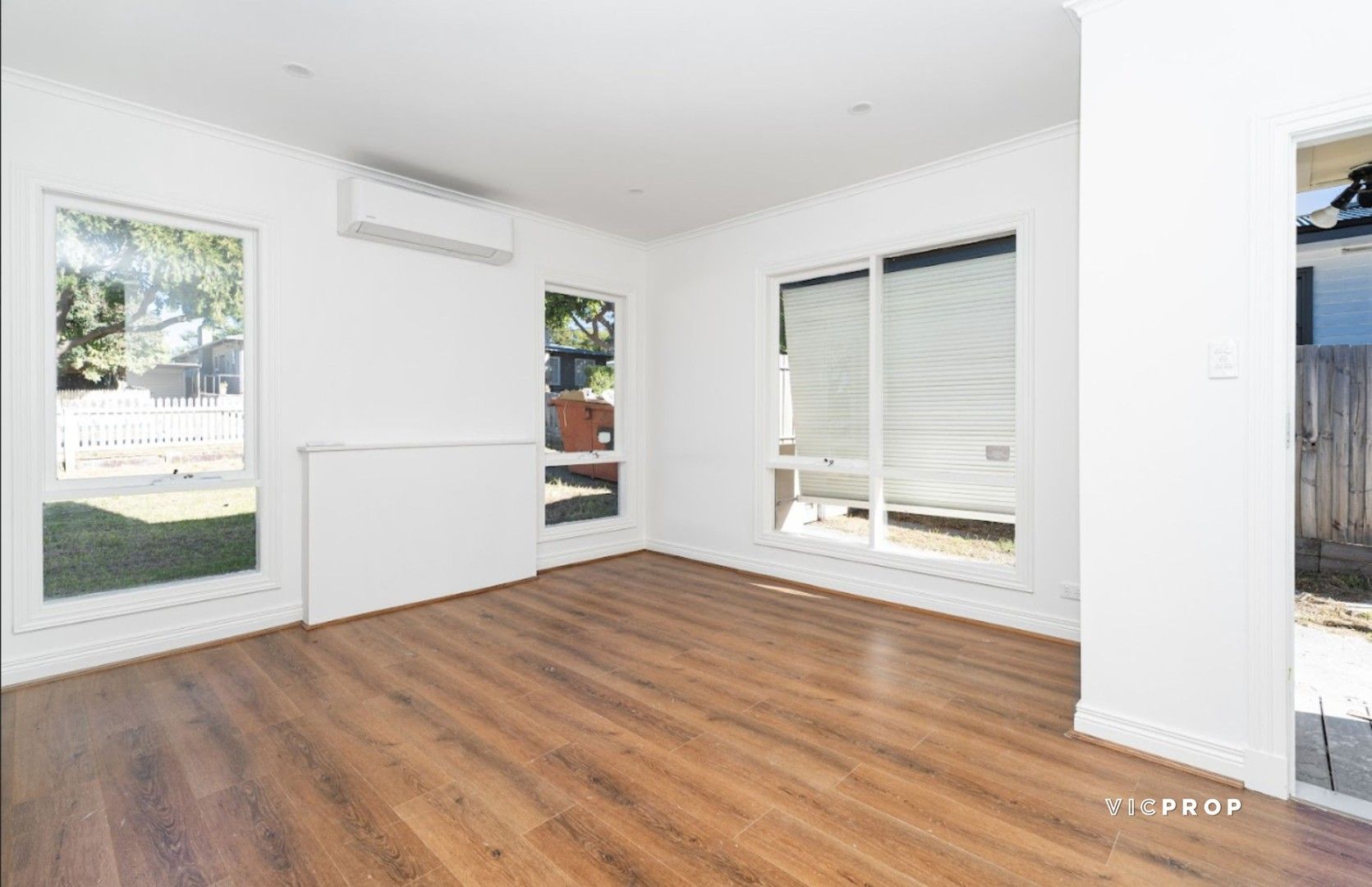 3 bedrooms House in 13 Oxford Street FRANKSTON VIC, 3199