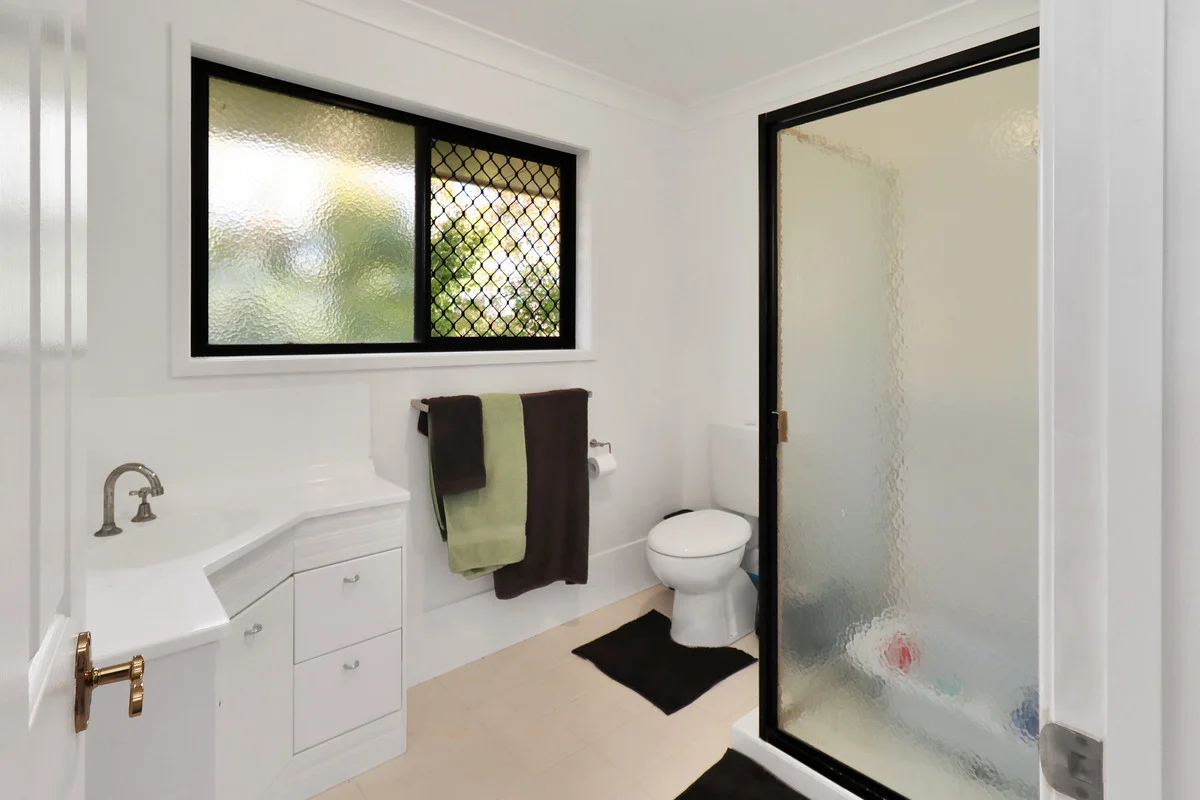 Additional image 18 of 24 Fairway Crescent, Stanthorpe QLD 4380