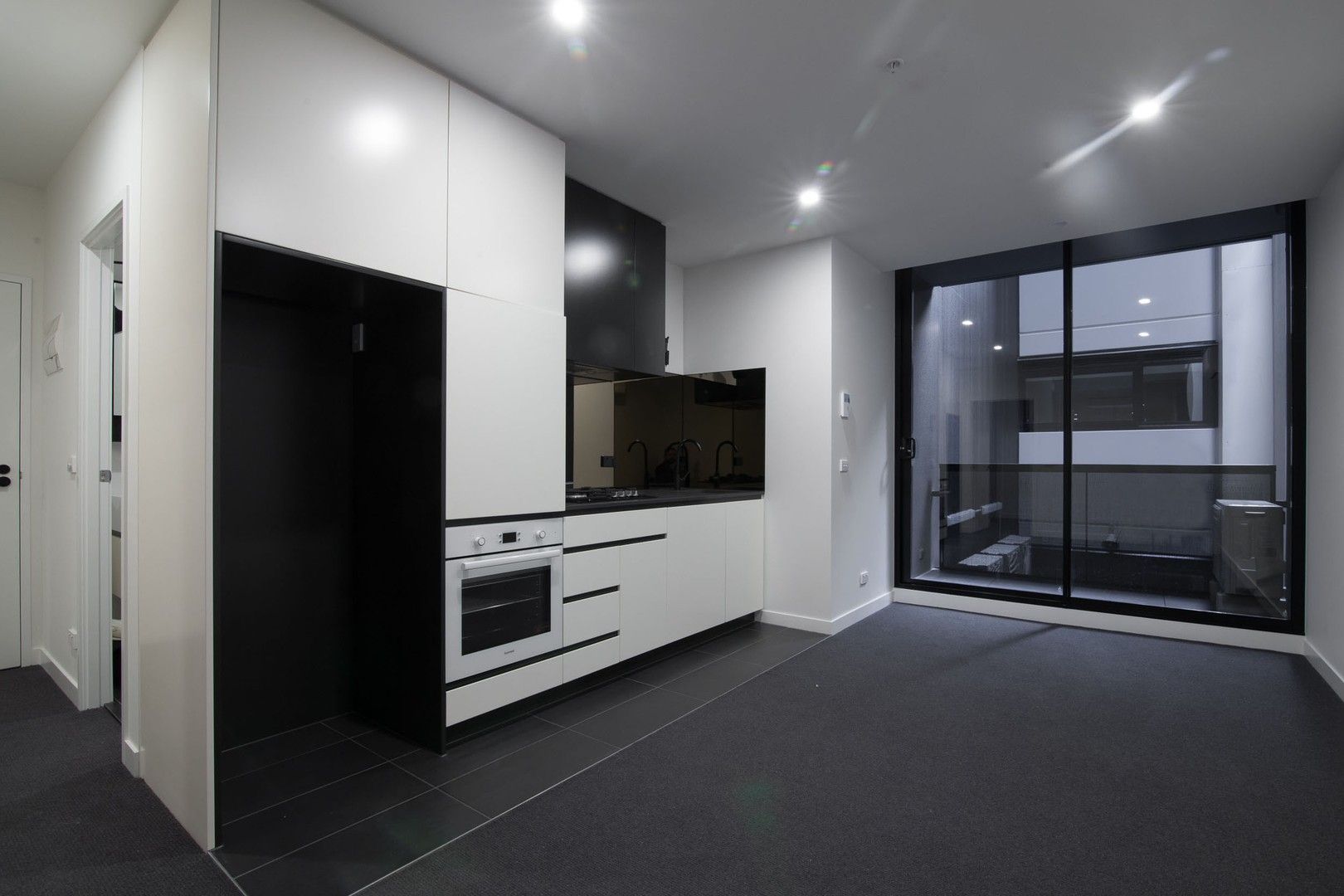 2 bedrooms Apartment / Unit / Flat in 1703/139 Bourke St MELBOURNE VIC, 3000